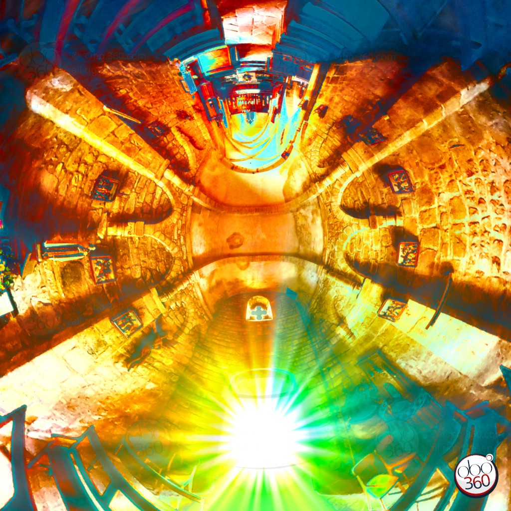 NooAsh Composition artistique à partir d'une prise de vue à 360°.Photo réalisée dans une église médiévale de La Nouaille, en Creuse, en France.