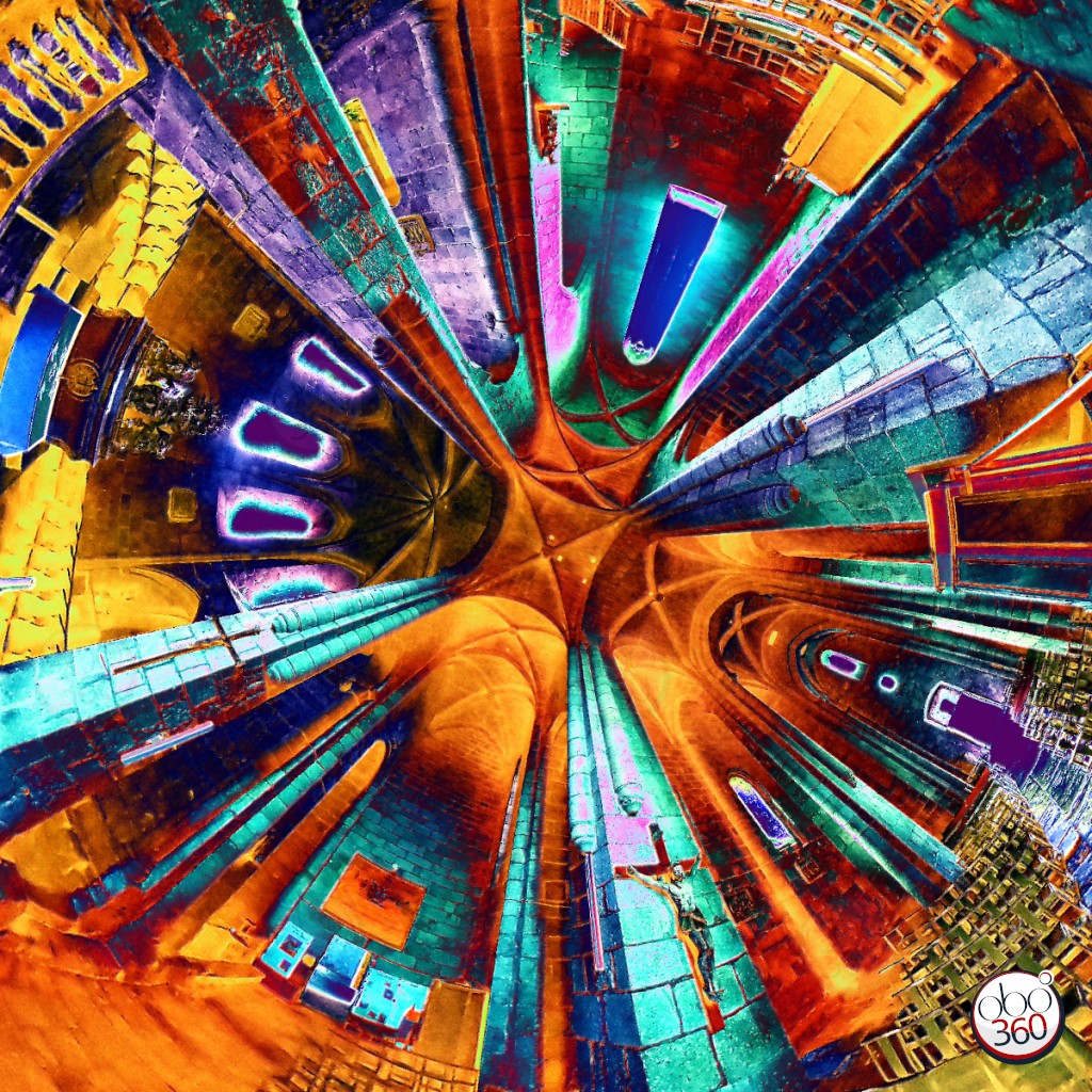 InferfoSantaAngelo Composition artistique à partir d'une prise de vue à 360°.Photo réalisée dans une église de Creuse en France.
